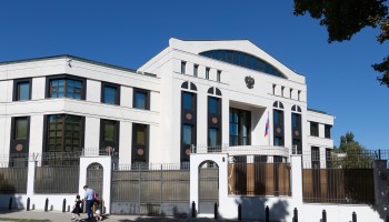 Moldova Expels Three Russian Diplomats Over Alleged Role in Lawmaker's Escape